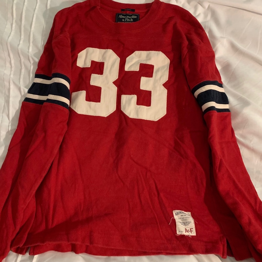 A&F muscle sweatshirt
